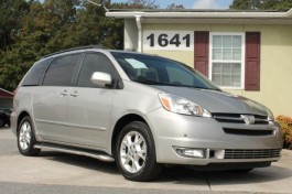 2005 Toyota Sienna XLE Limited